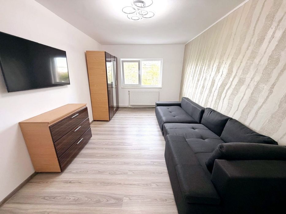 Vand apartament 2 camere