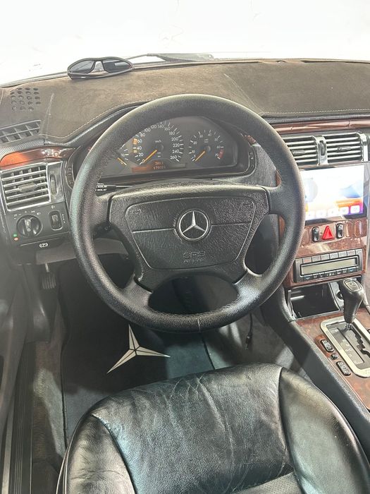 Мерседес лупарик