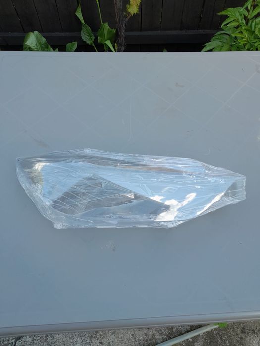 Pachet accesorii BMW F30/F31 – sticle faruri + capace oglinzi + eleron portbagaj aftermarket
