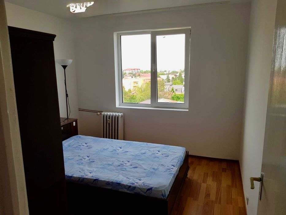 Închiriez apartament cu două camere Bdul Uverturii nr91, decomandat, mobilat, utilat,curat și luminos, bloc 1980,
