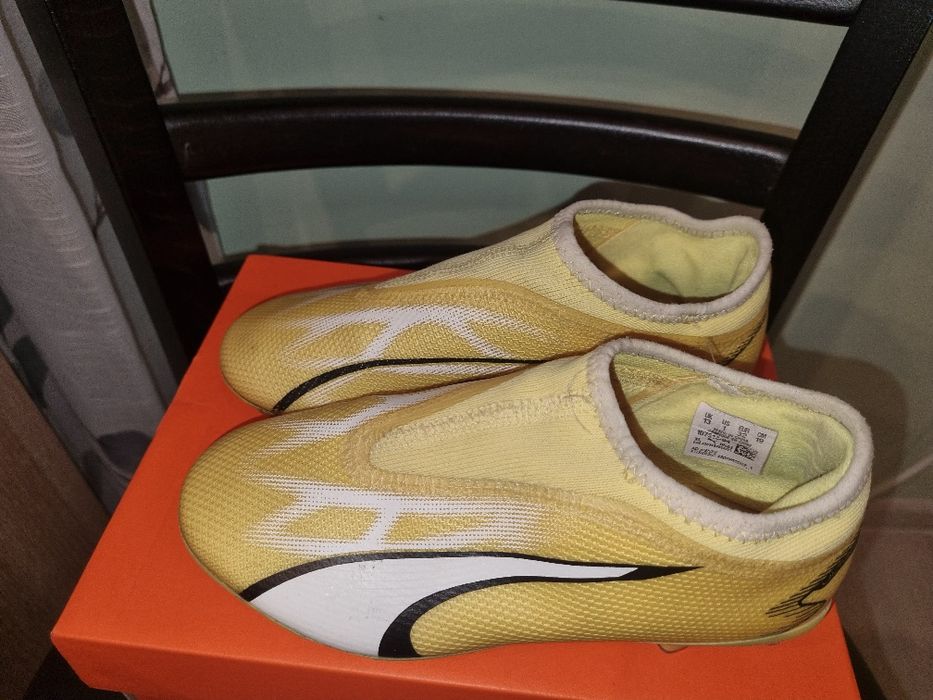 Обувки,бутонки и чехли adidas,nike,puma 32 номер