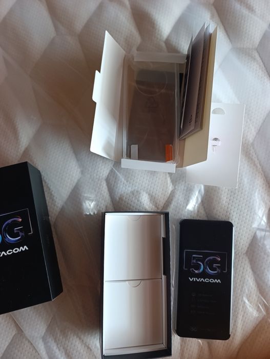 Нов 5G смартфон Vivacom в оригинална опаковка
