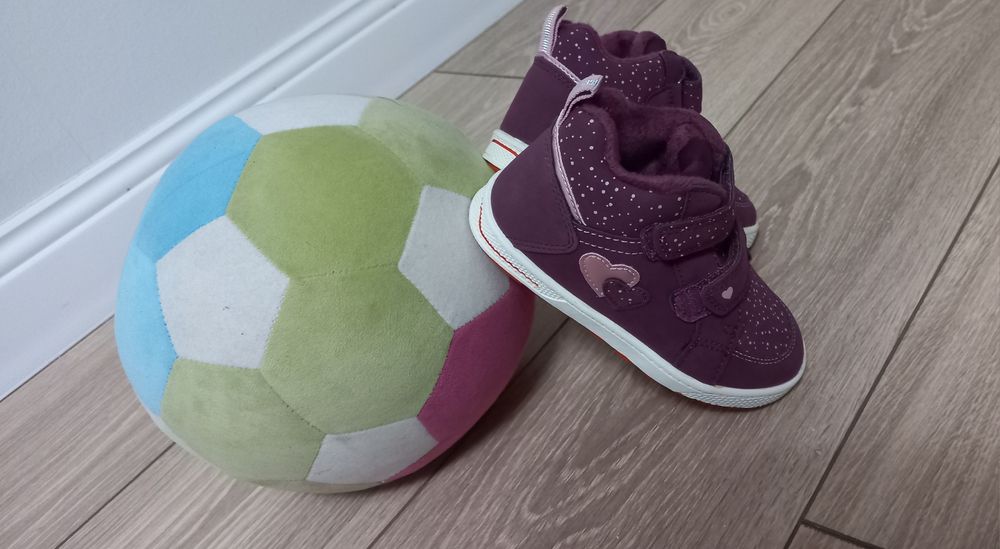 Демисезонные ботинки 26 размера