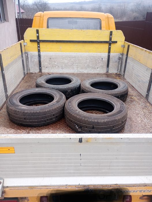 Vând t4 autoutilitara 3 locuri și benă