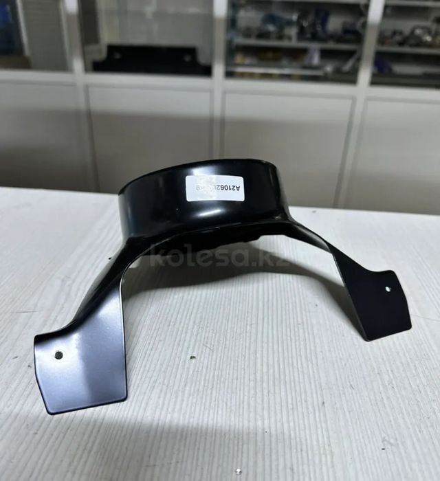 Чашка пружины Mercedes W210