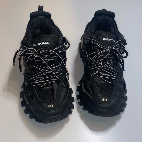 Balenciaga track 1 black