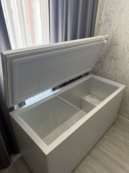 Продам морозильник