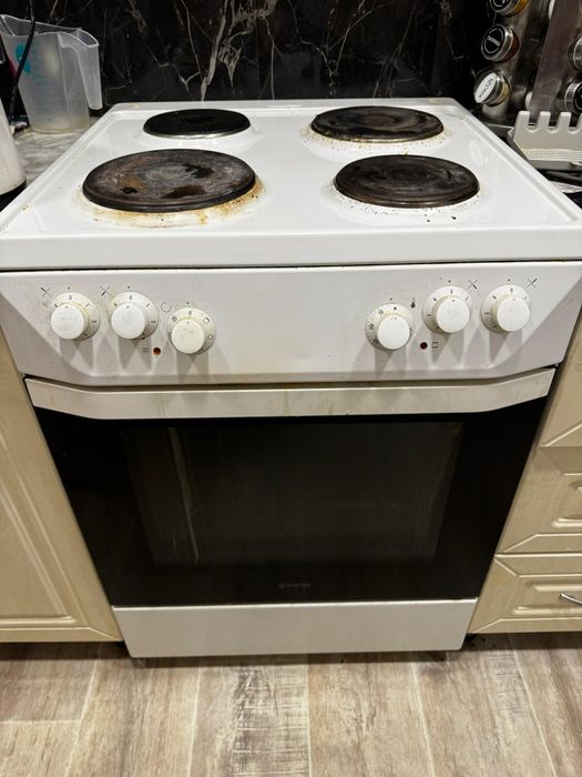 Продам электроплиту