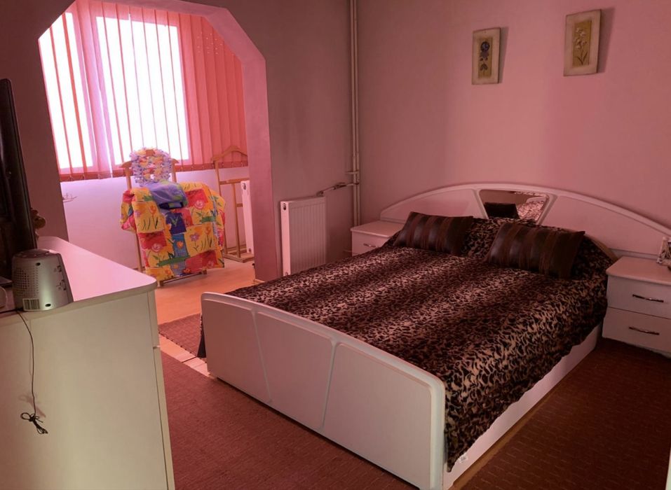 Vand Apartament PB 3 Camere 2 Balcoane Etaj 1 Xenopol
