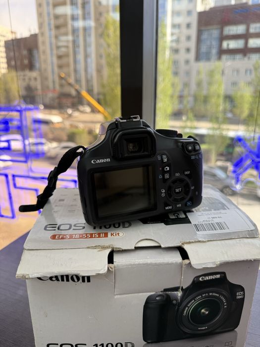 Фотоаппарат Canon EOS 1100 D