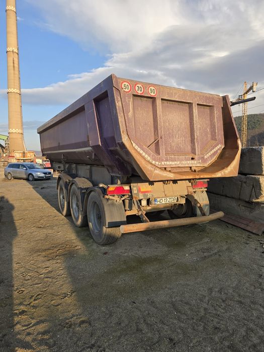 Semiremorca Schwarzmuller