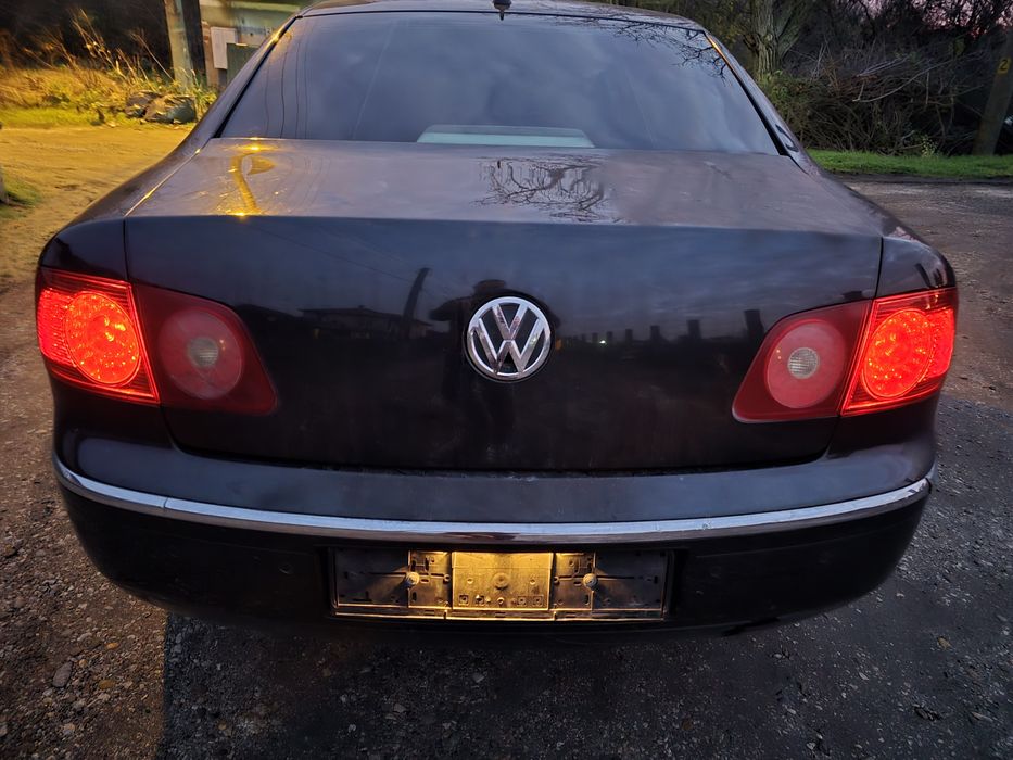 Продавам vw phaeton 3.0 на части