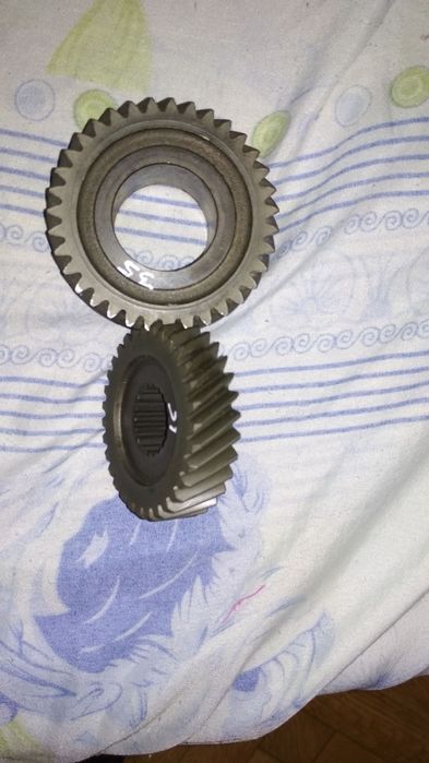 Шестерни на Ларгус