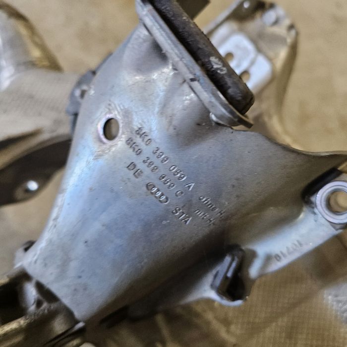 Преден мост ауди а5 а4 8T0.399.315H