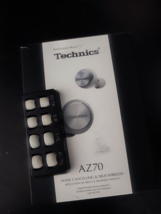 Căști technics EAH-AZ70W