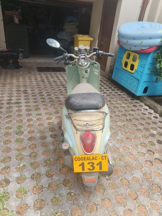 Scuter jack fox  50 cm3 ( replica vespa)