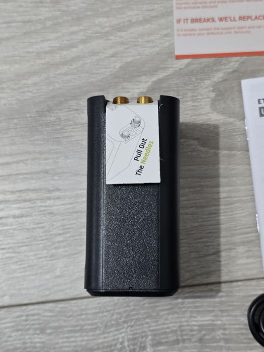 Pompă electrică ETENWOLF pentru mingi cu manometru – Neagră