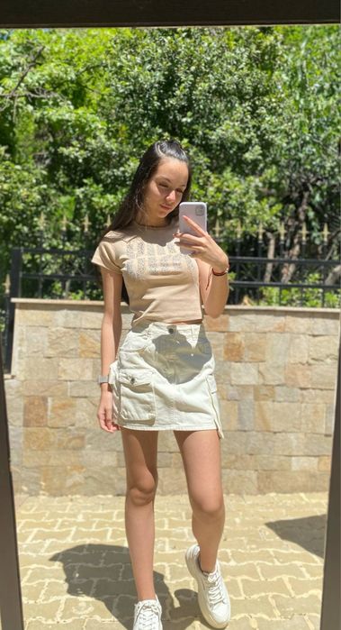 Дънкова пола размер M и L