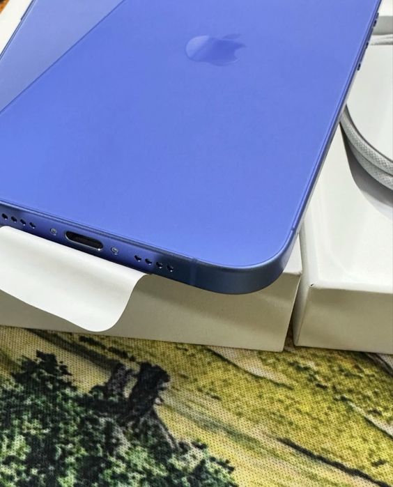 iPhone 16 Plus 256 GB