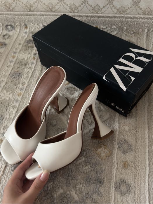 Стильные мюли Zara