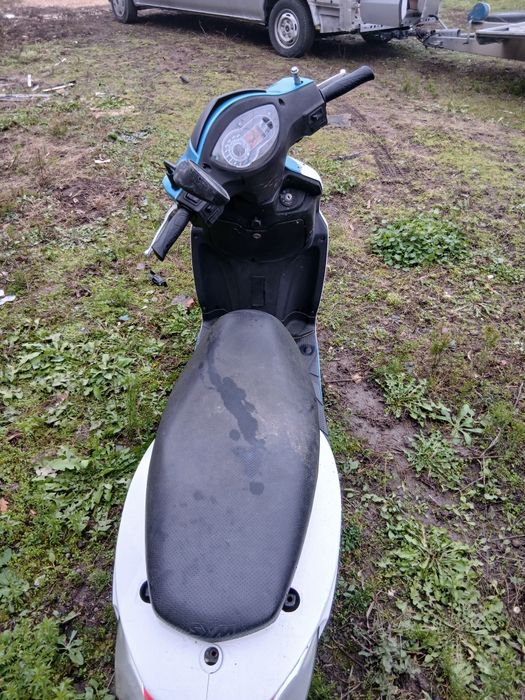 Скутер    със документи