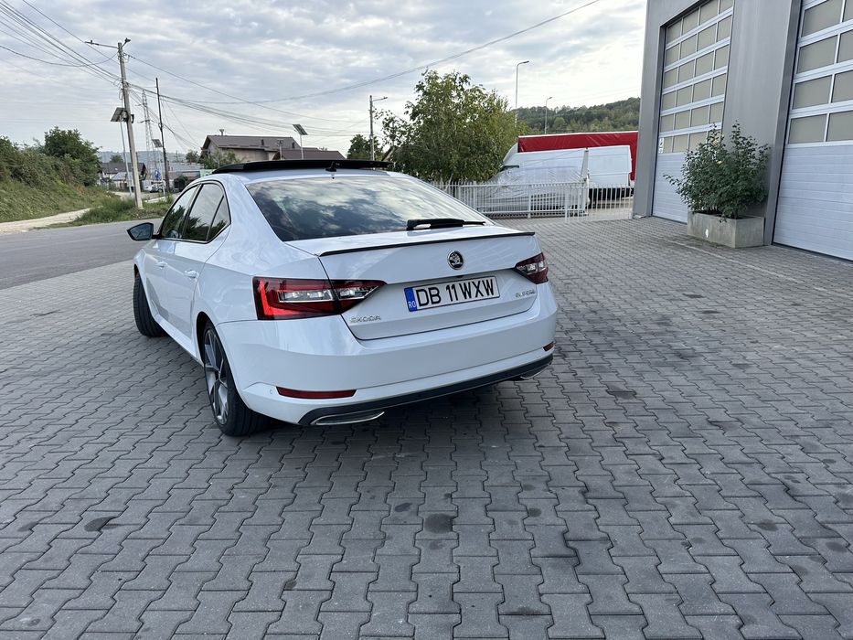 Vand/ Schimb Skoda Superb 2017