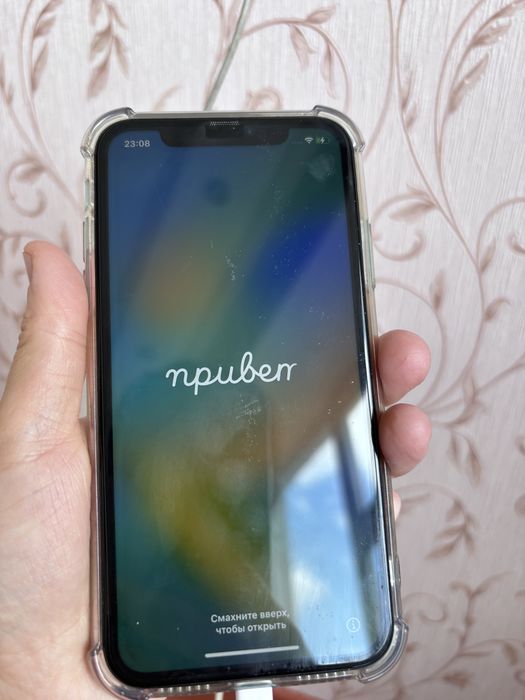 Продам iPhone 11 в идеальном состояний