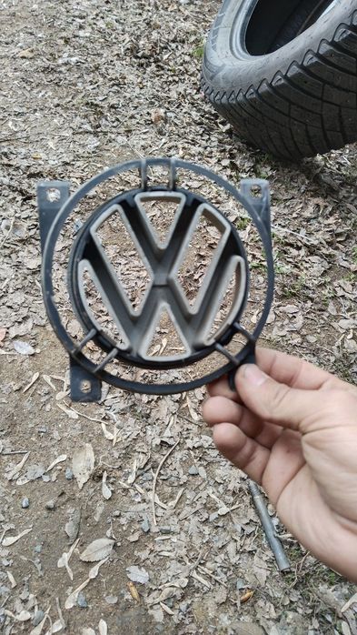 значок пассат б3