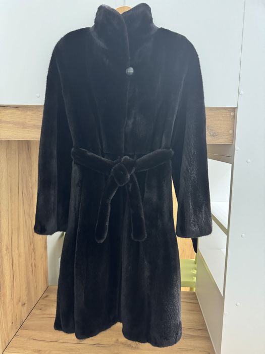 Норковая шуба Black Lama
