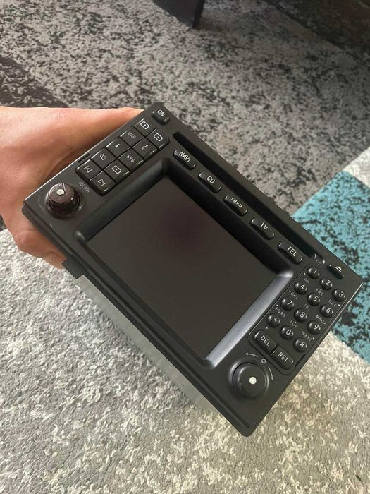 Оригинален Mercedes-Benz „COMMAND 2.0“ / Head Unit