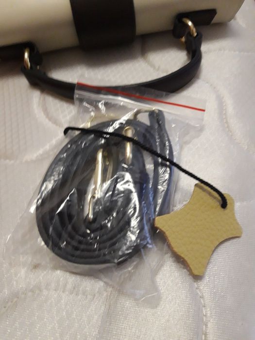 Продам новый кожанный сумка