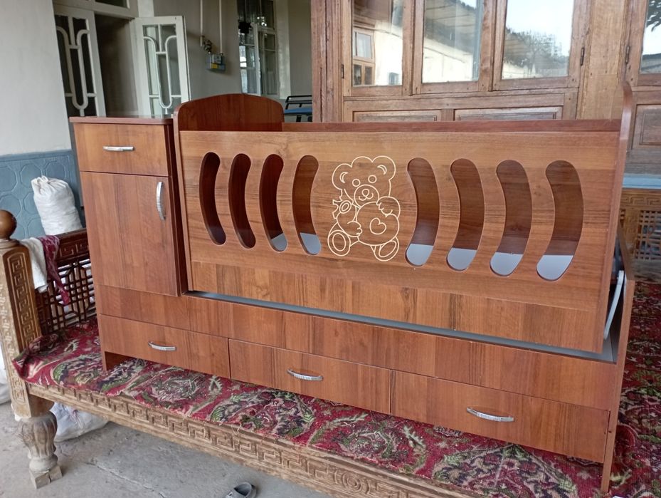 Bolalar mebeli kamplkt