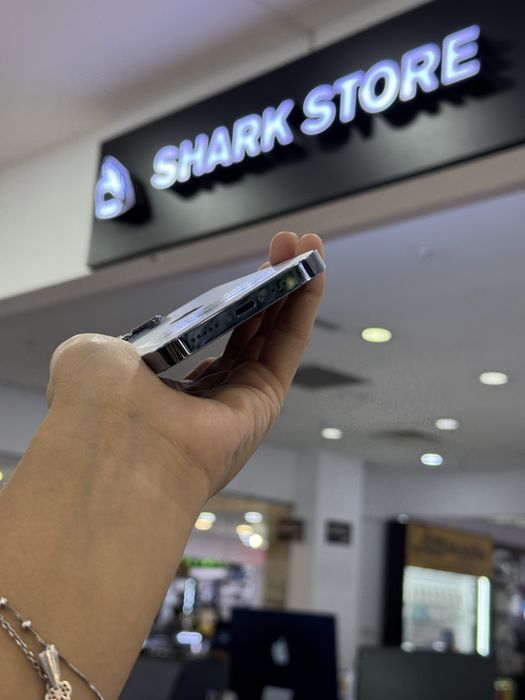iphone 13 pro Shark Store