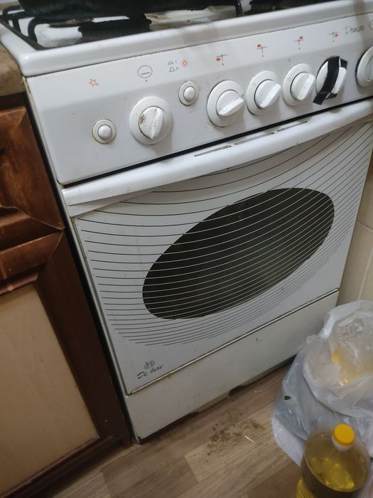 Продам стиралку и газ