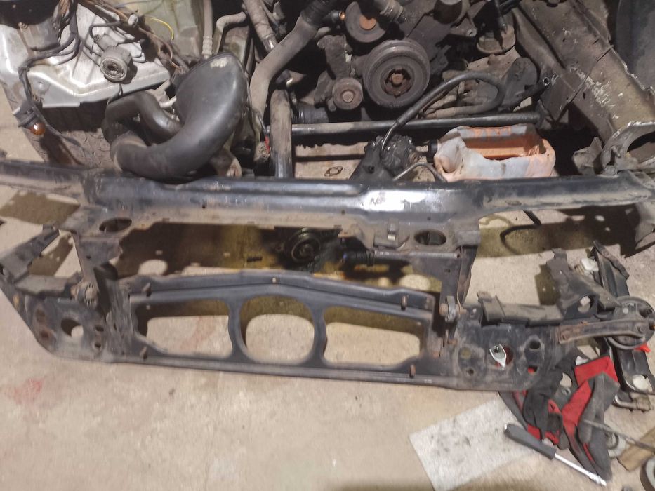 Части за BMW E46 320D
