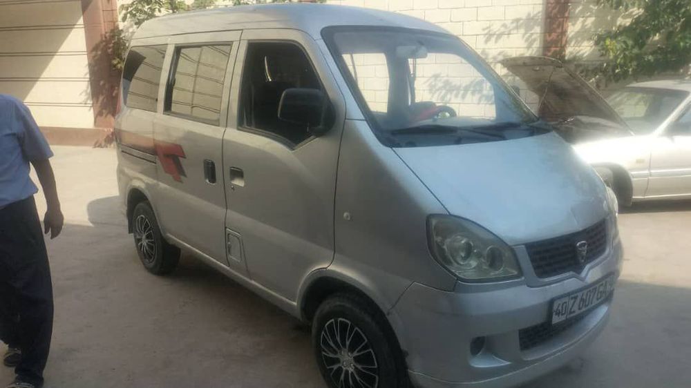 Машина дамас 2007