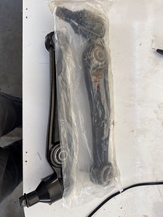 Предни носачи за BMW X5 e70