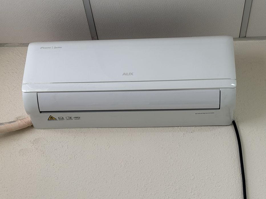 AUX 12 кондиционер