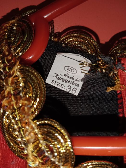 Продам национальное платья .