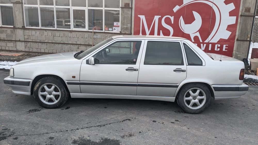 Продам авто Вольво 850. 92 года