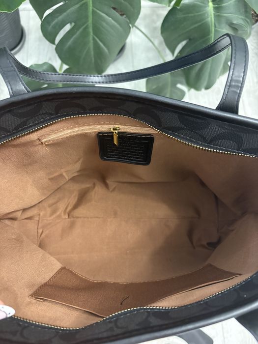 Geanta Coach neagra