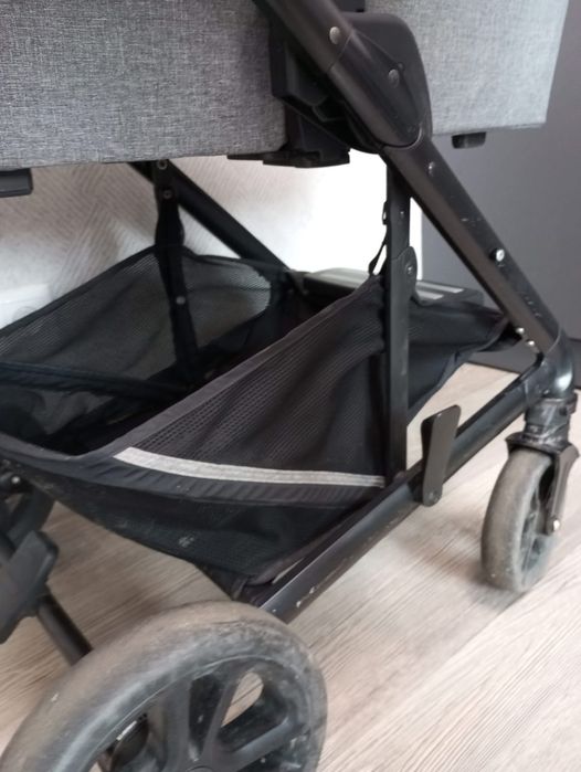 Коляска детская joie