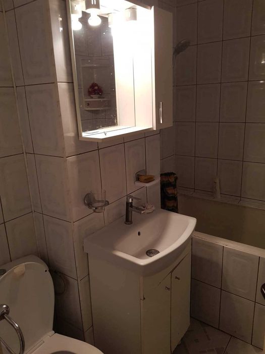 Apartament 3 camere de inchiriat