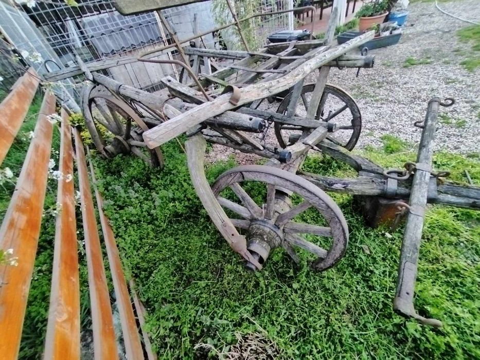 De vanzare caruta traditionala