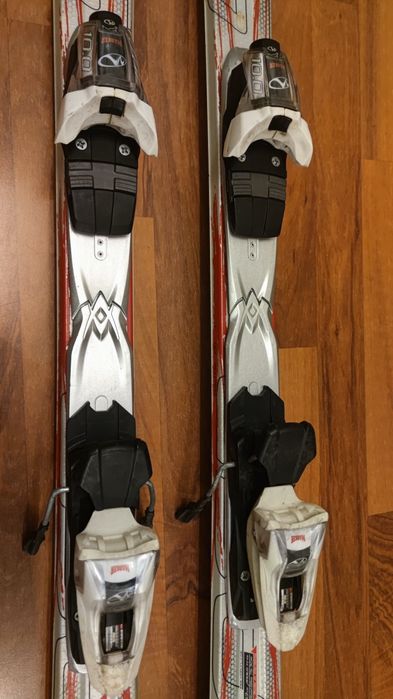 Schiuri Volkl, lungime 163 cm