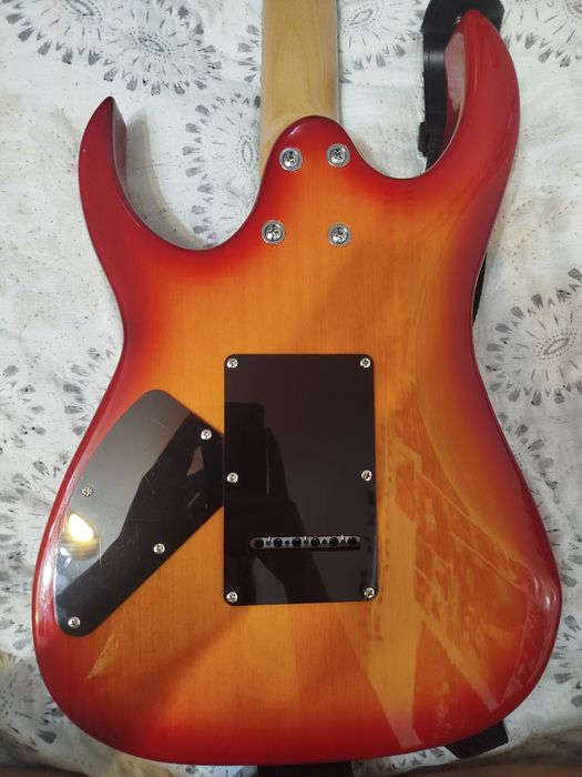 Электро гитара Rockstel