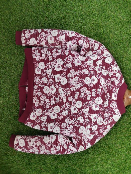 Суичър на Bershka