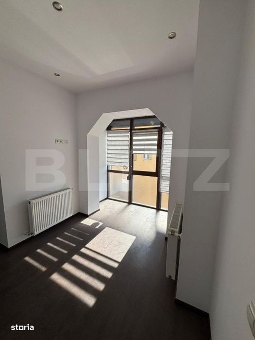 Apartament 3 camere, 140 mp, zona Ultracentral — fotografia 3
