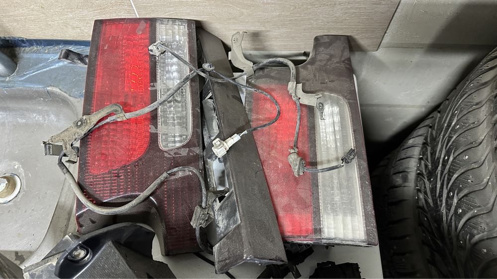 Toyota Estima 2001 сиденья салон разбор