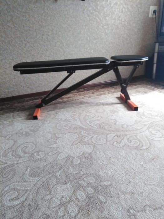 Скамья для жима.